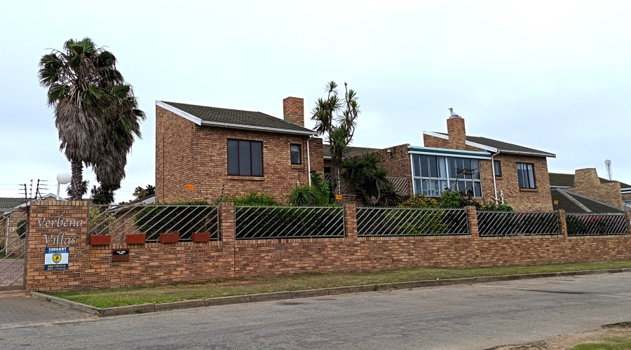 3 Bedroom Property for Sale in Jeffreys Bay Central Eastern Cape